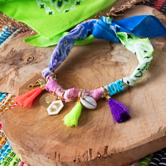 Collier pour chien style bandana bijoux porte-médaille Multicolore Rose