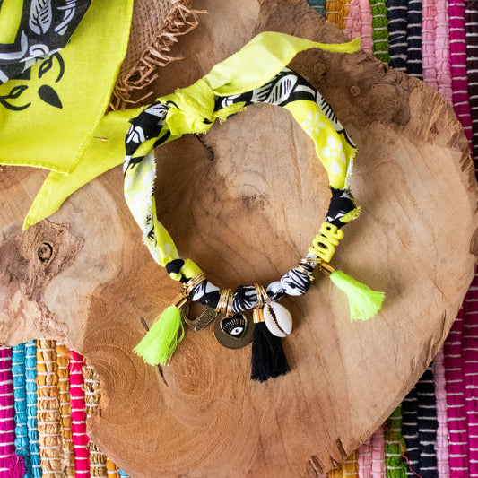 Collier pour chien style bandana bijoux porte-médaille Jaune