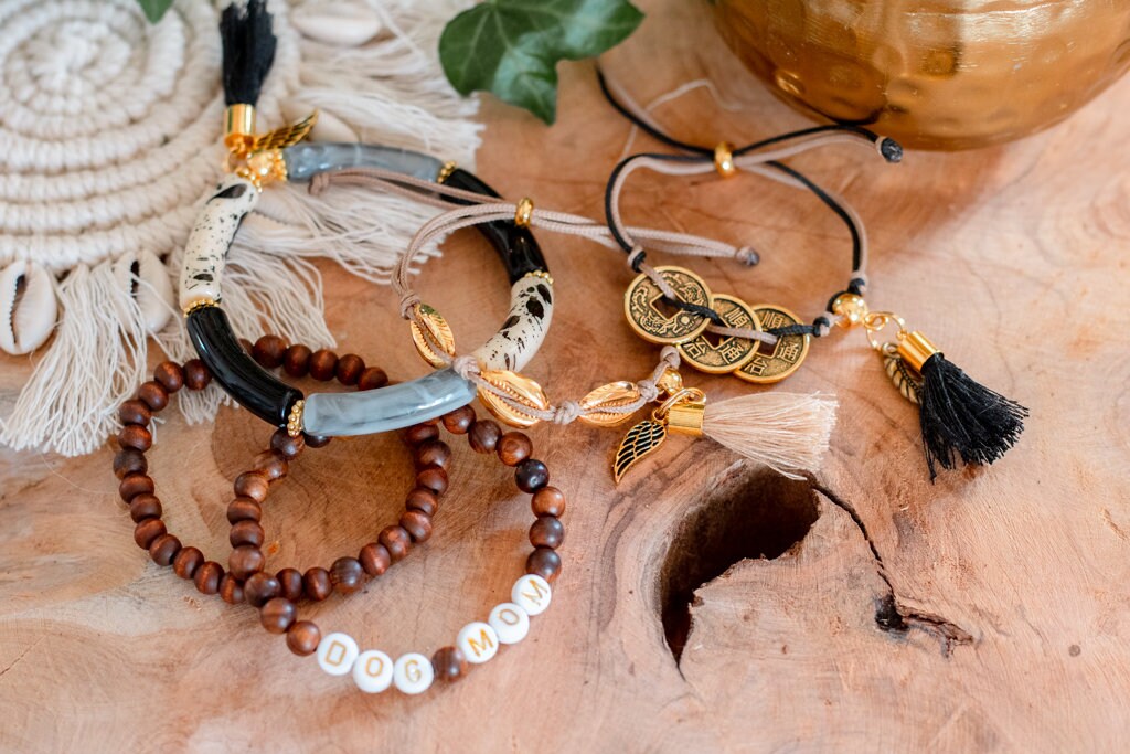 Bracelets Manchette Dog Mom "Yoruba" Noir et Blanc