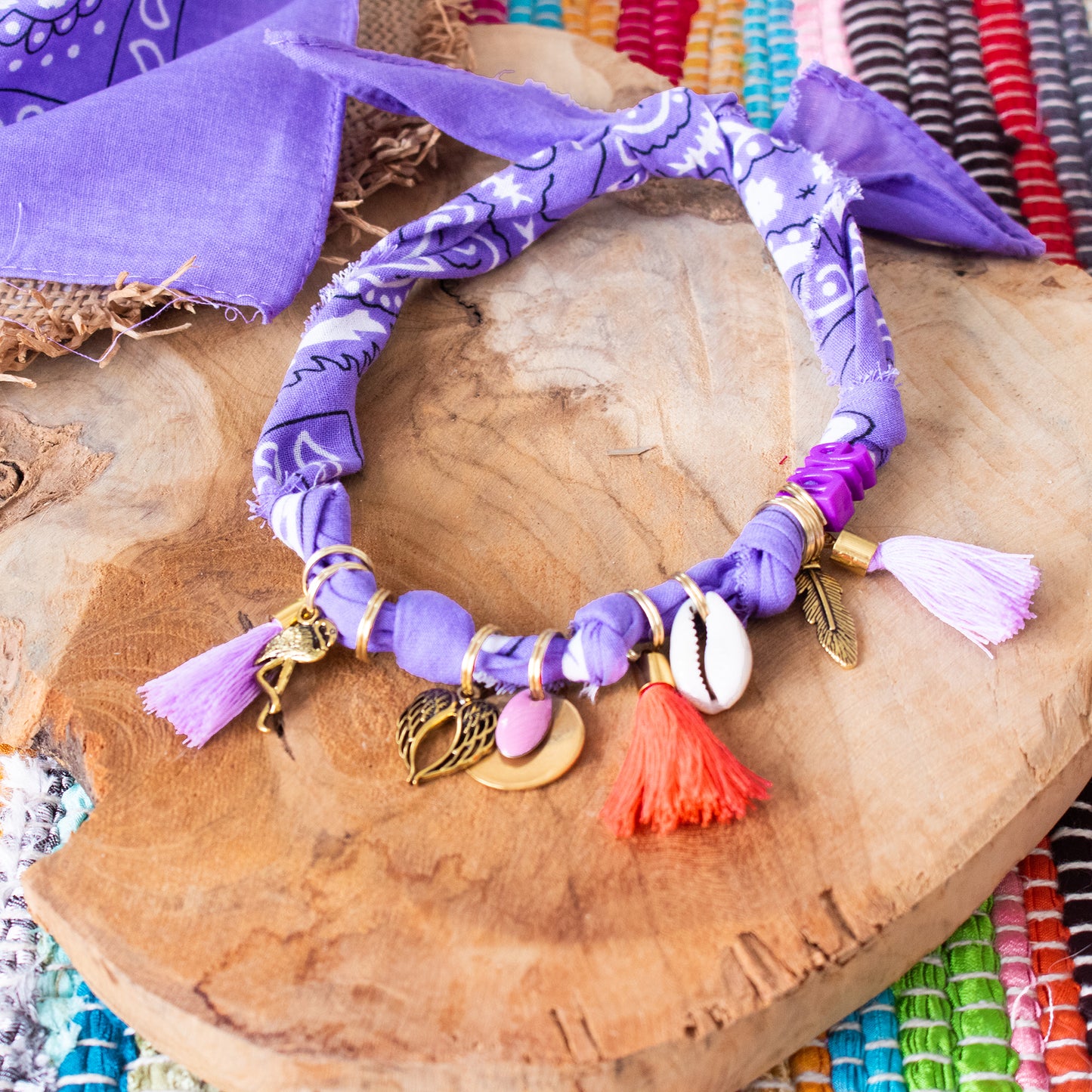 Collier pour chien style bandana bijoux porte-médaille Parme