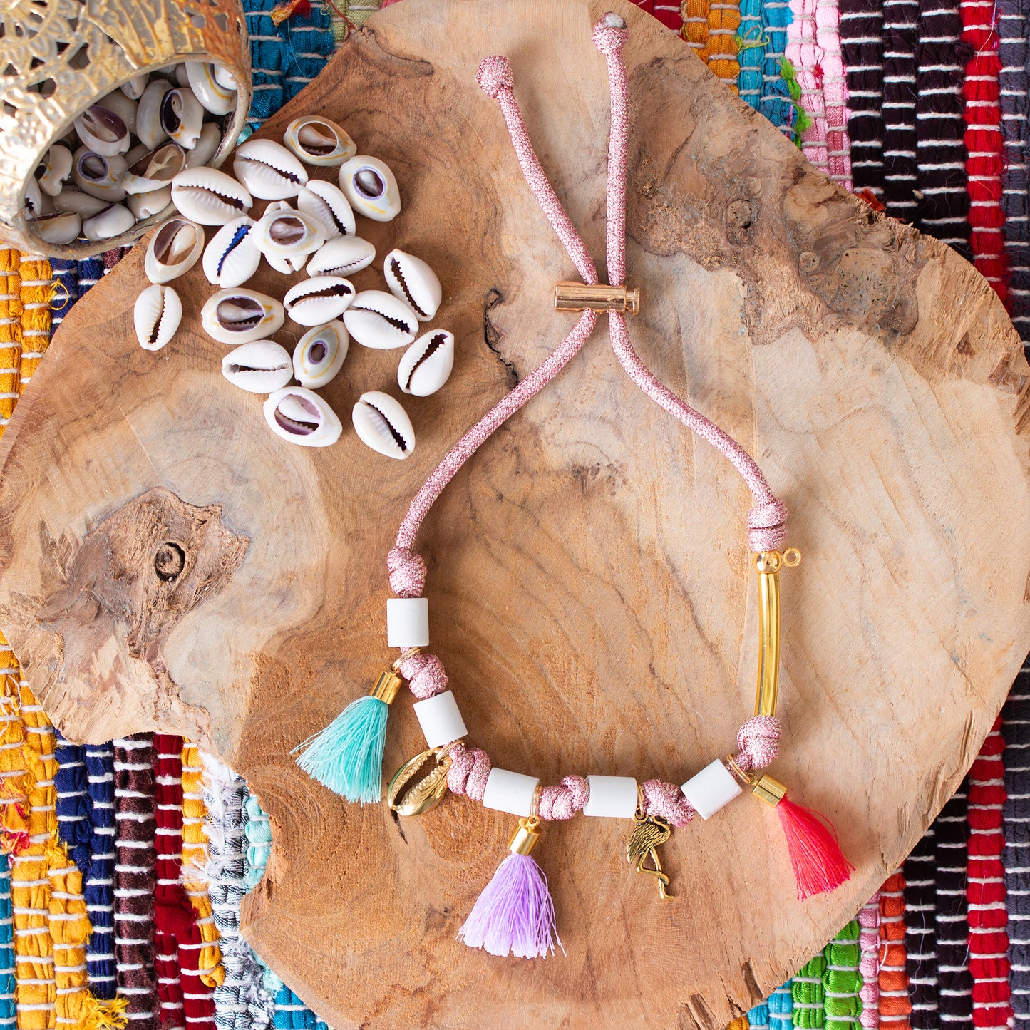 Collier porte médaille perle EM Simple "Rose pale pailleté"