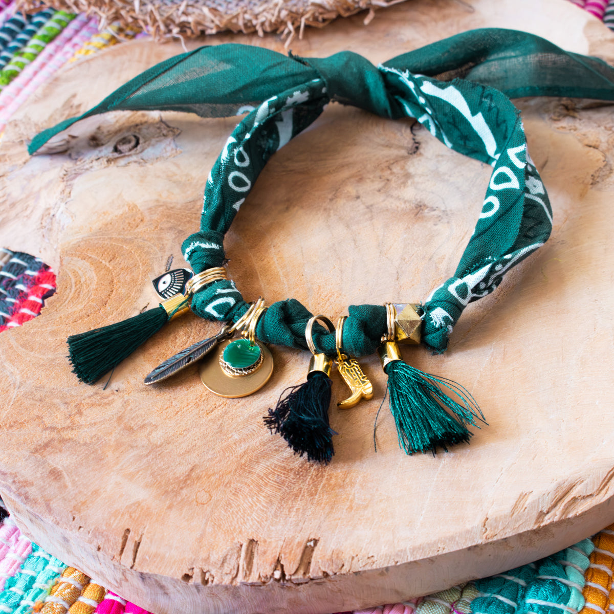 Collier pour chien style bandana bijoux porte-médaille Sapin