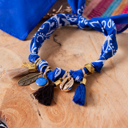 Collier pour chien style bandana bijoux porte-médaille Bleu Outremer