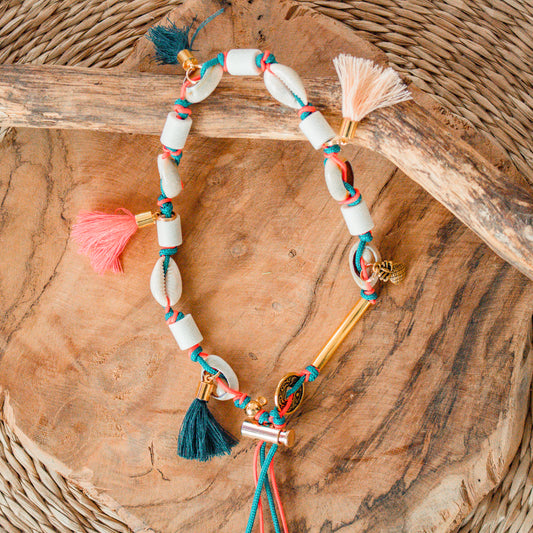 Collier porte médaille coquillages EM fluo "Rossignol"