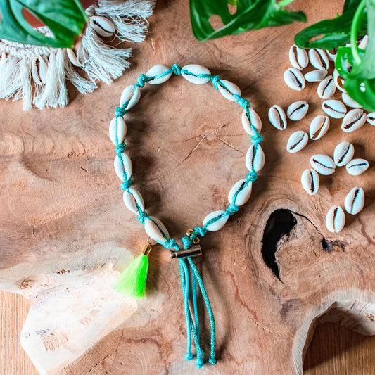 Collier pour chien porte médaille en coquillages "Zanzibar"